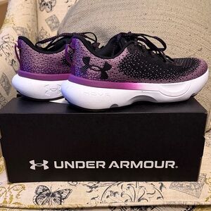 Under Armour Women's Black and Purple Athletic Shoes- Size 7
